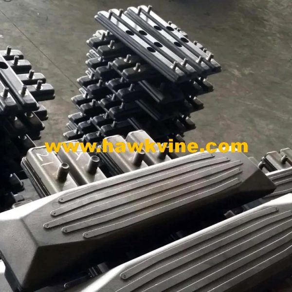Bolt On Rubber Pad - Image 2