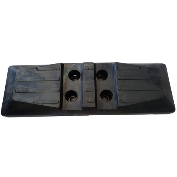 Chain On Rubber Pads