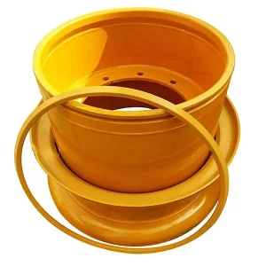 Bolt on wheel rim for construction equipment